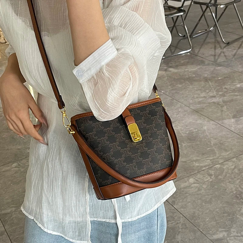 Women's Elegant Tote Bag – Light Luxury, Versatile & Stylish